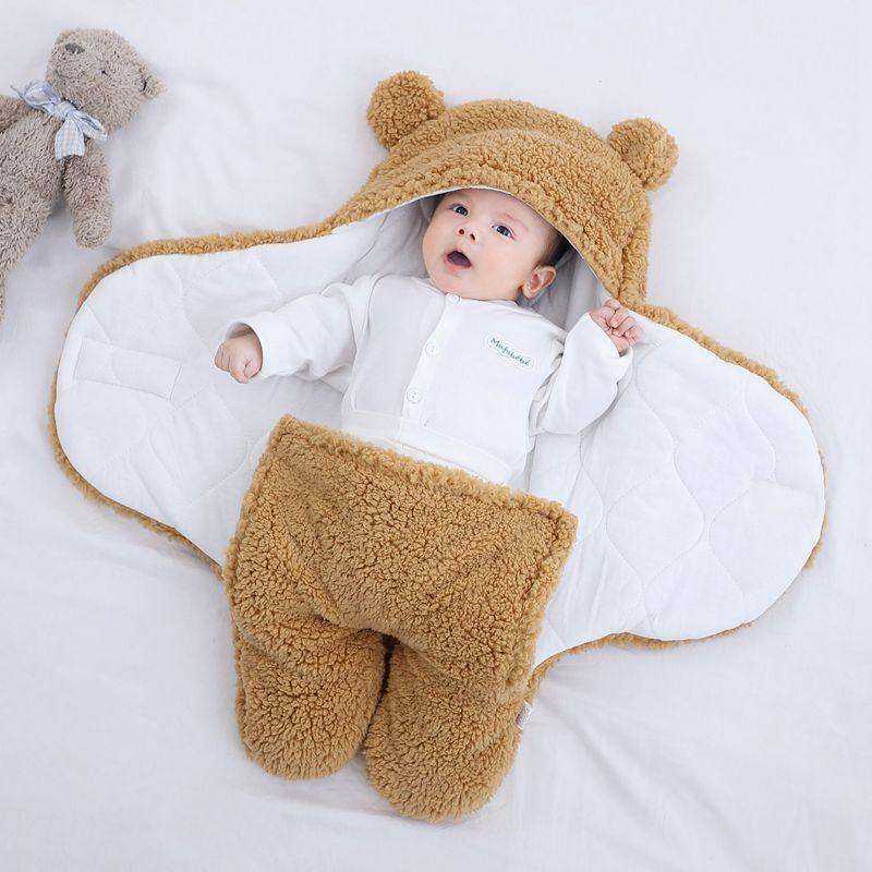 Ultra-soft starfish baby sleeping bag with bear ears, cozy and breathable, perfect for winter.