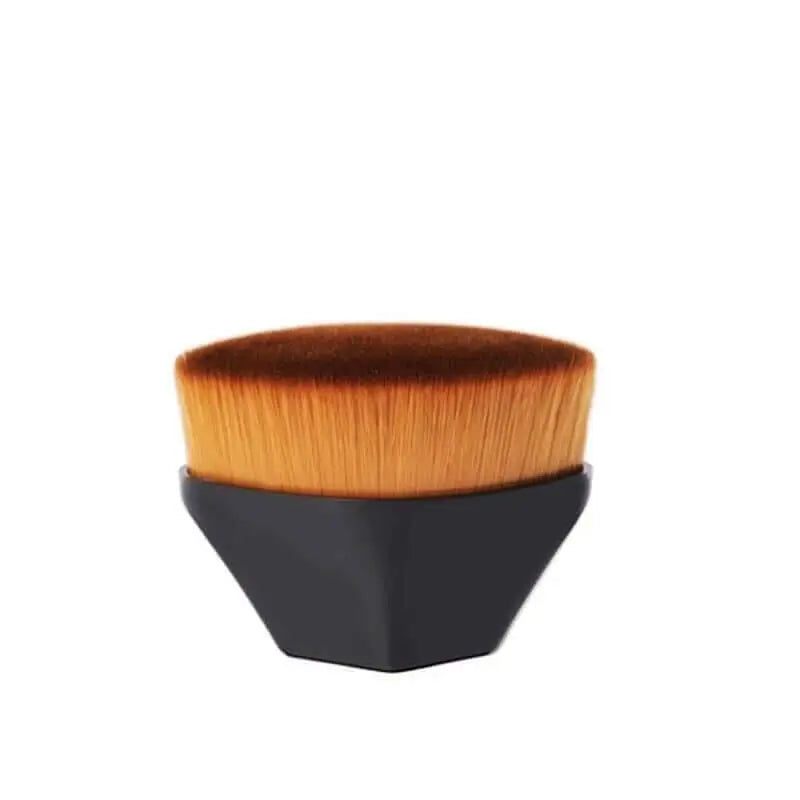 High Density Seamless Foundation Brush with soft natural fibers and diamond-shaped handle for smooth application.