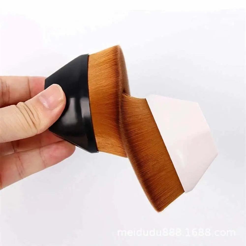 High Density Seamless Foundation Brush with diamond-shaped handle and soft bristles for even makeup application.