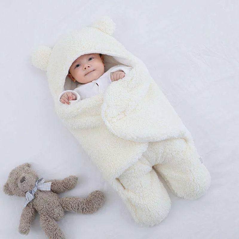 Ultra-soft starfish baby sleeping bag, cozy cotton material, keeps infants warm and comfortable.